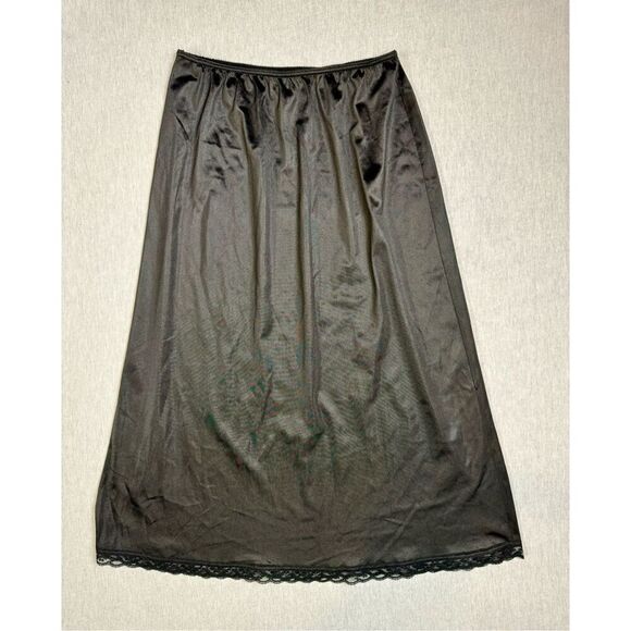 Vintage Fruit Of The Loom Black Lace Slip Skirt. Whimsagoth Midi skirt Sz M - Picture 1 of 5